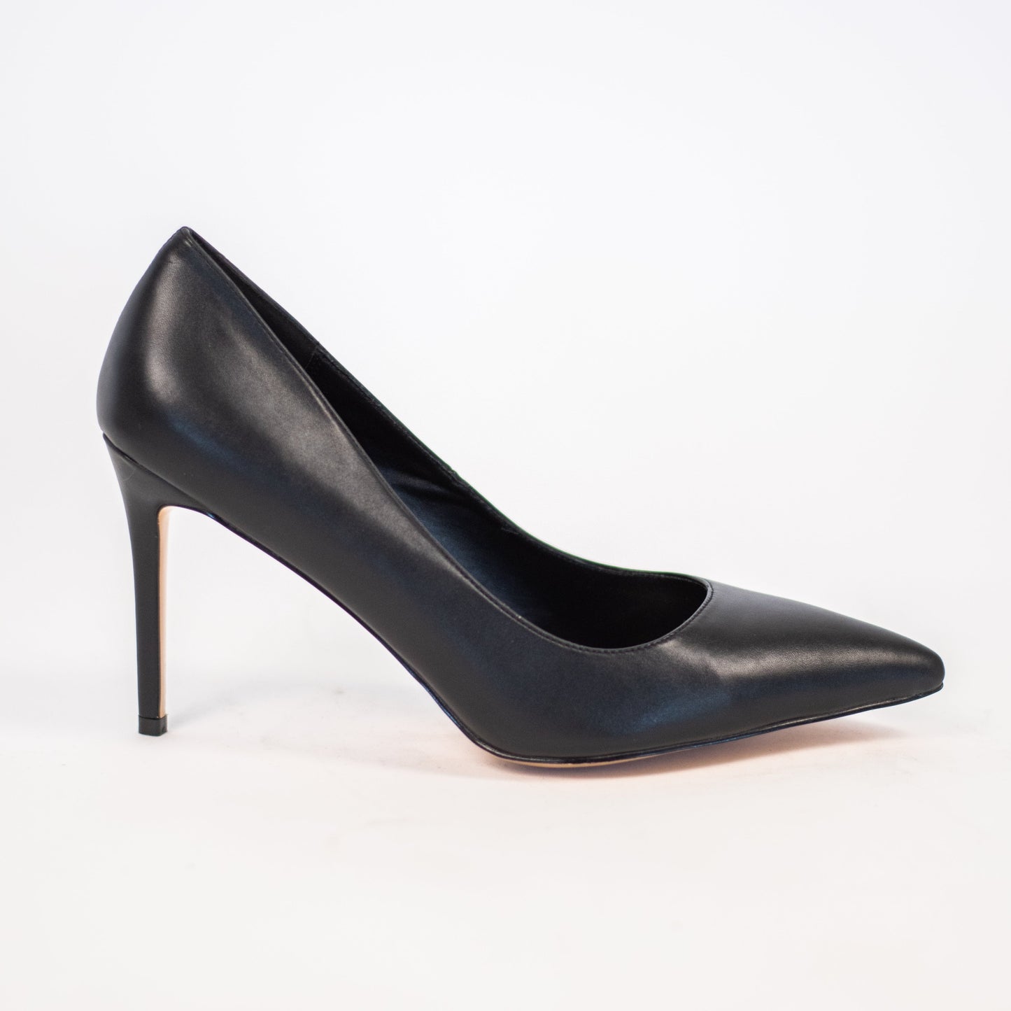Elegantní nadměrné lodičky Rhea černé, velikosti 42–44